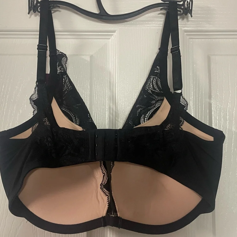 Adore Me Lace Push-Up bra! NWT!‎ Size 34DD!